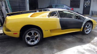 Illustration for article titled This Project Lamborghini Diablo Is The Rarest Fixer-Upper You Can Buy